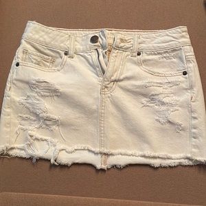 American Eagle off white/cream denim mini skirt